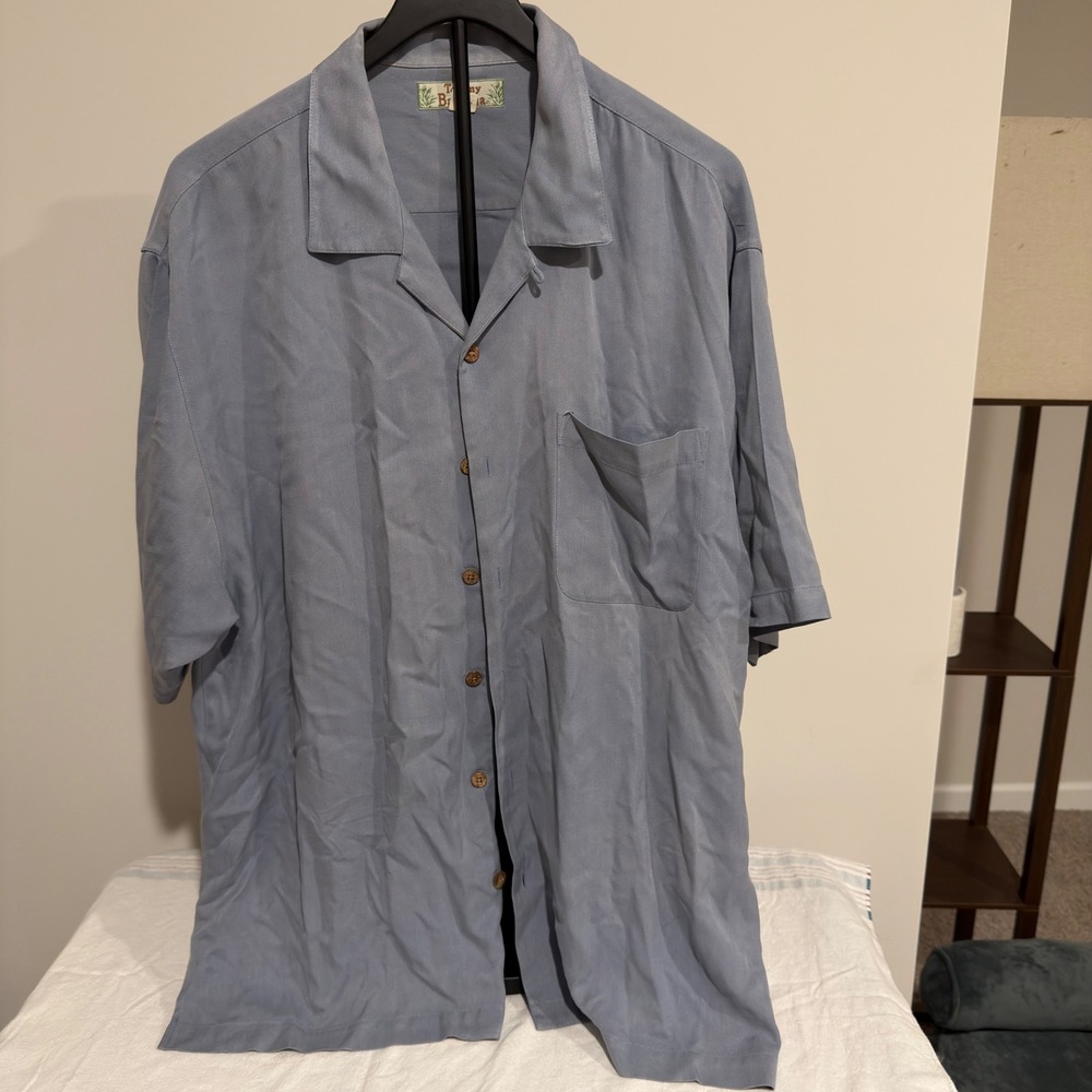 Tommy Bahama Mens Blue Herringbone Short Sleeve Camp Shirt Pocket Wood Buttons